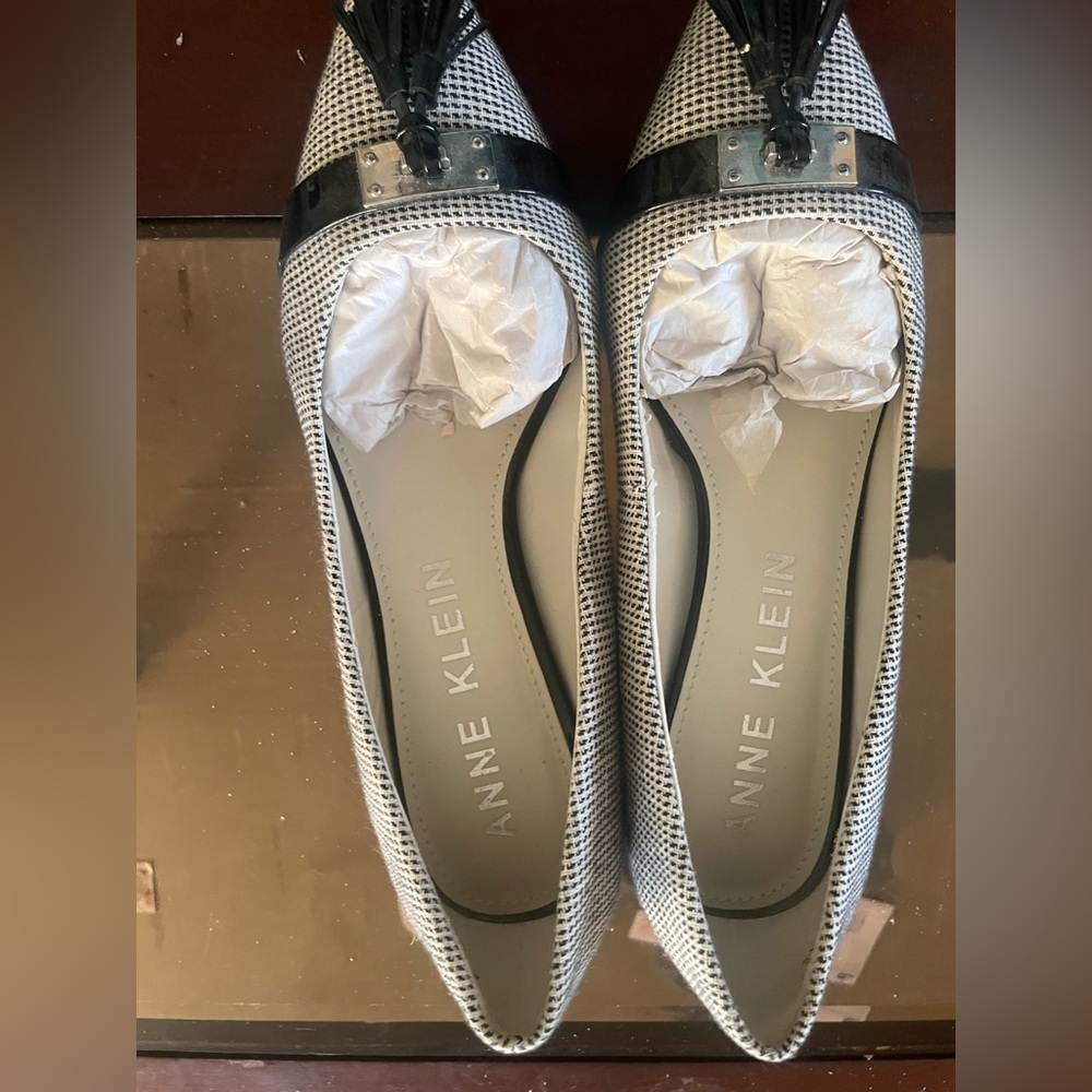 Low heel
